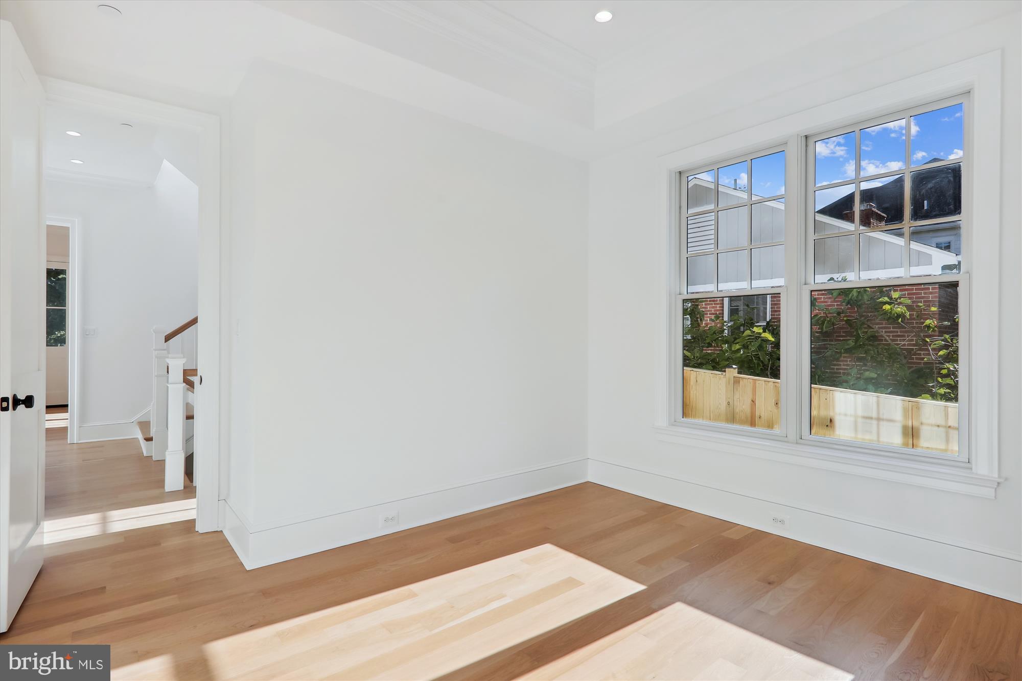 CHEVY CHASE MANOR - Residential