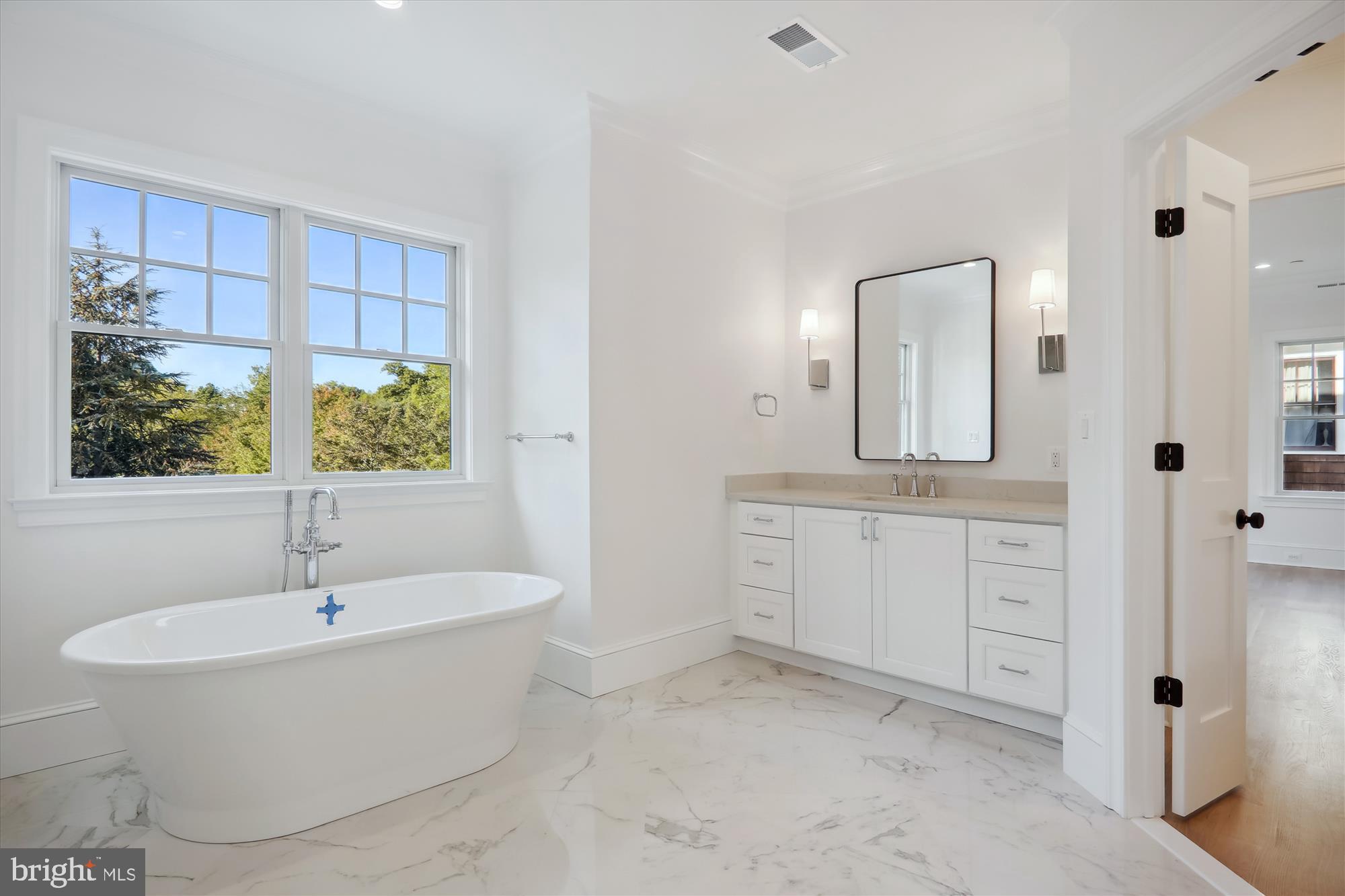 CHEVY CHASE MANOR - Residential