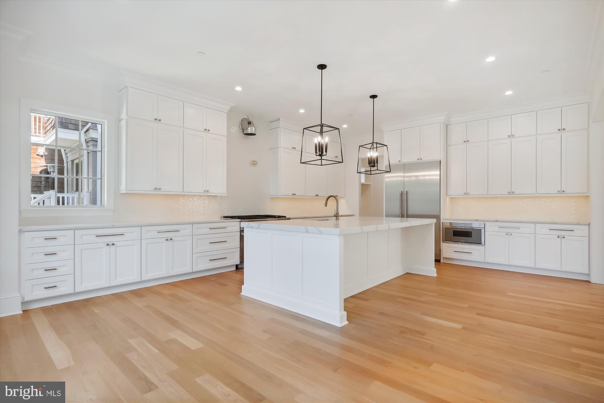 CHEVY CHASE MANOR - Residential