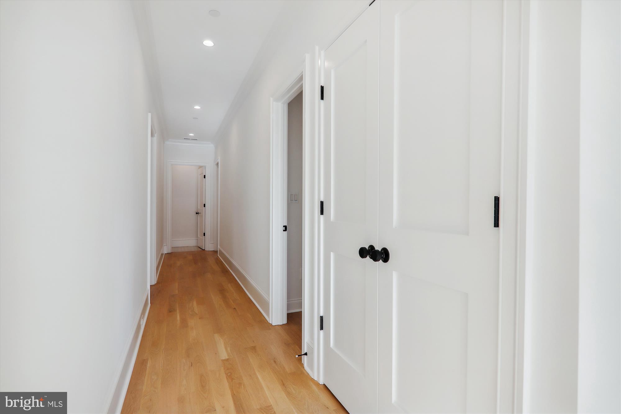 CHEVY CHASE MANOR - Residential