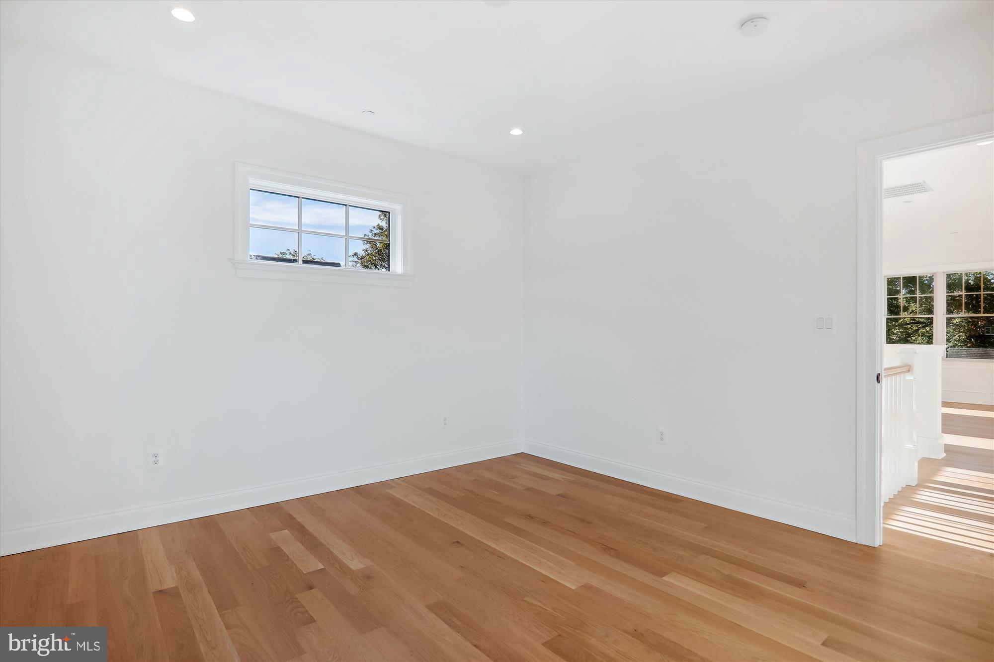 CHEVY CHASE MANOR - Residential