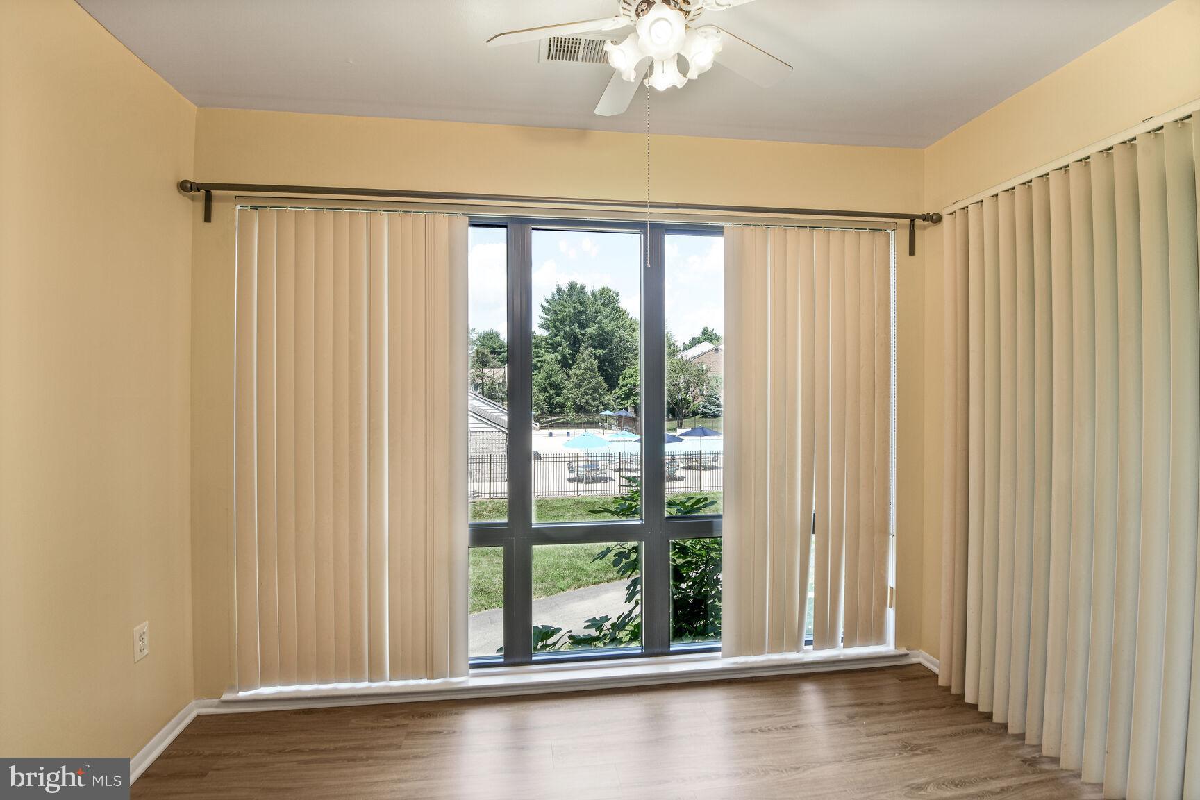 MALLARD COVE CONDOMINIUMS - Residential Lease