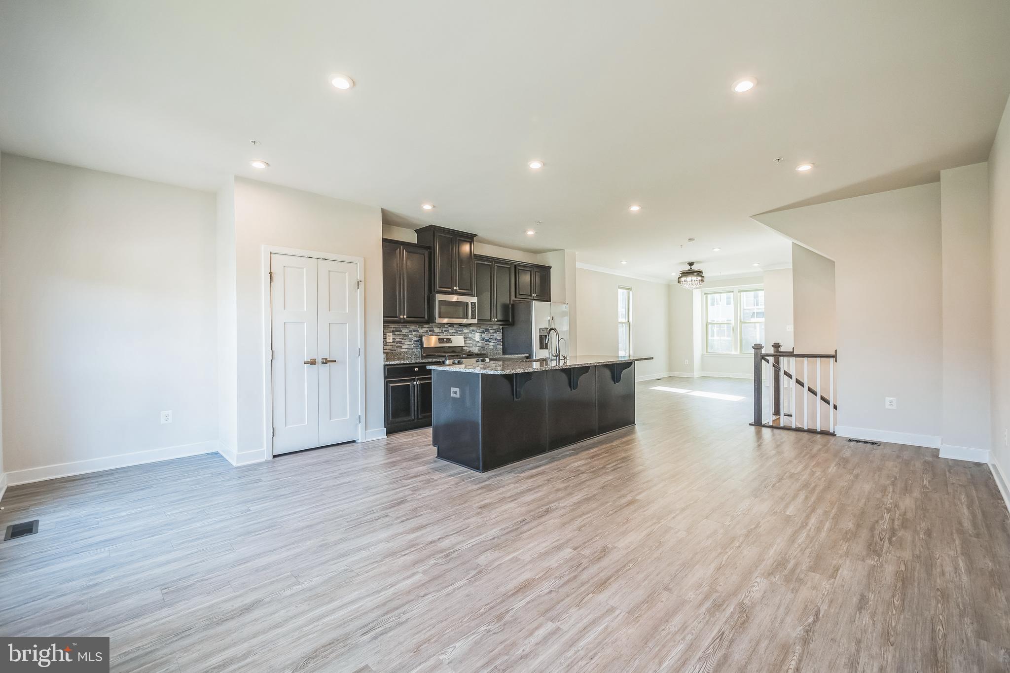 LAKE LINGANORE - Residential Lease