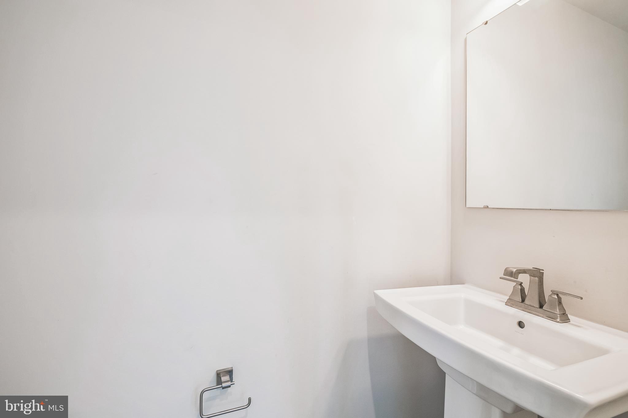 LAKE LINGANORE - Residential Lease