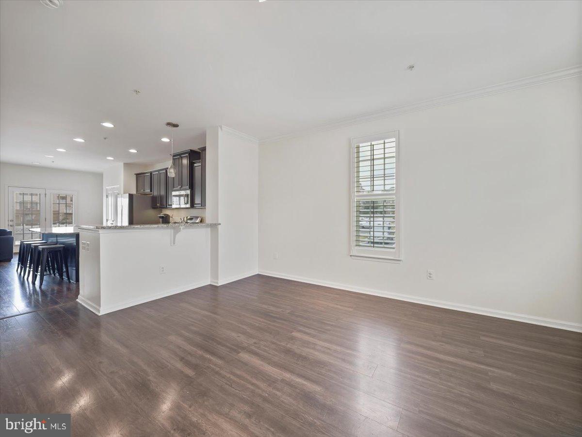 6319 WALCOTT LANE