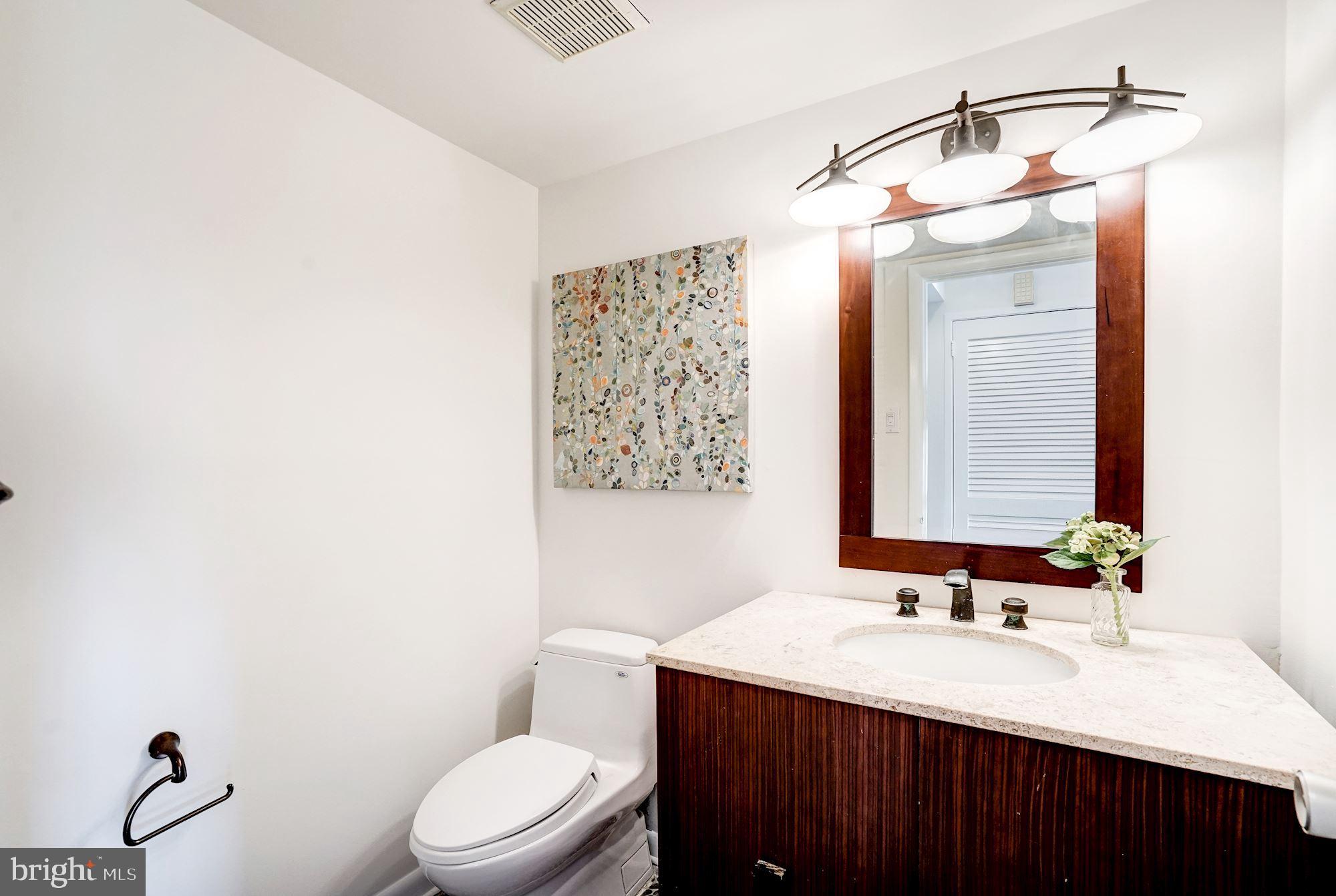 STONEYBROOKE - Residential