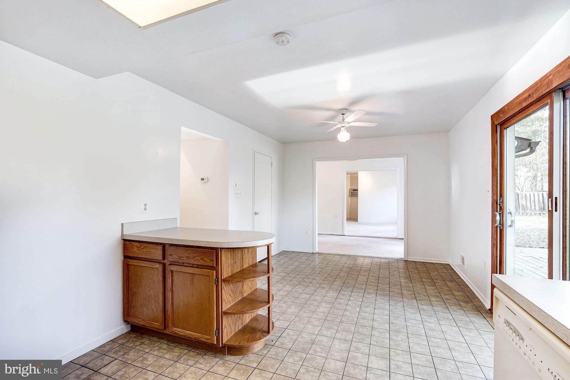 STONEYBROOKE - Residential