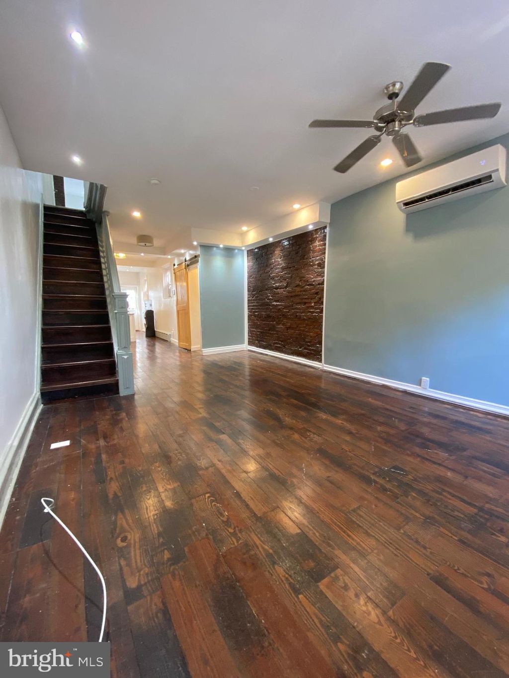 Photo of 1040 Cantrell Street, PHILADELPHIA, PA 19148 (MLS # PAPH2549484)