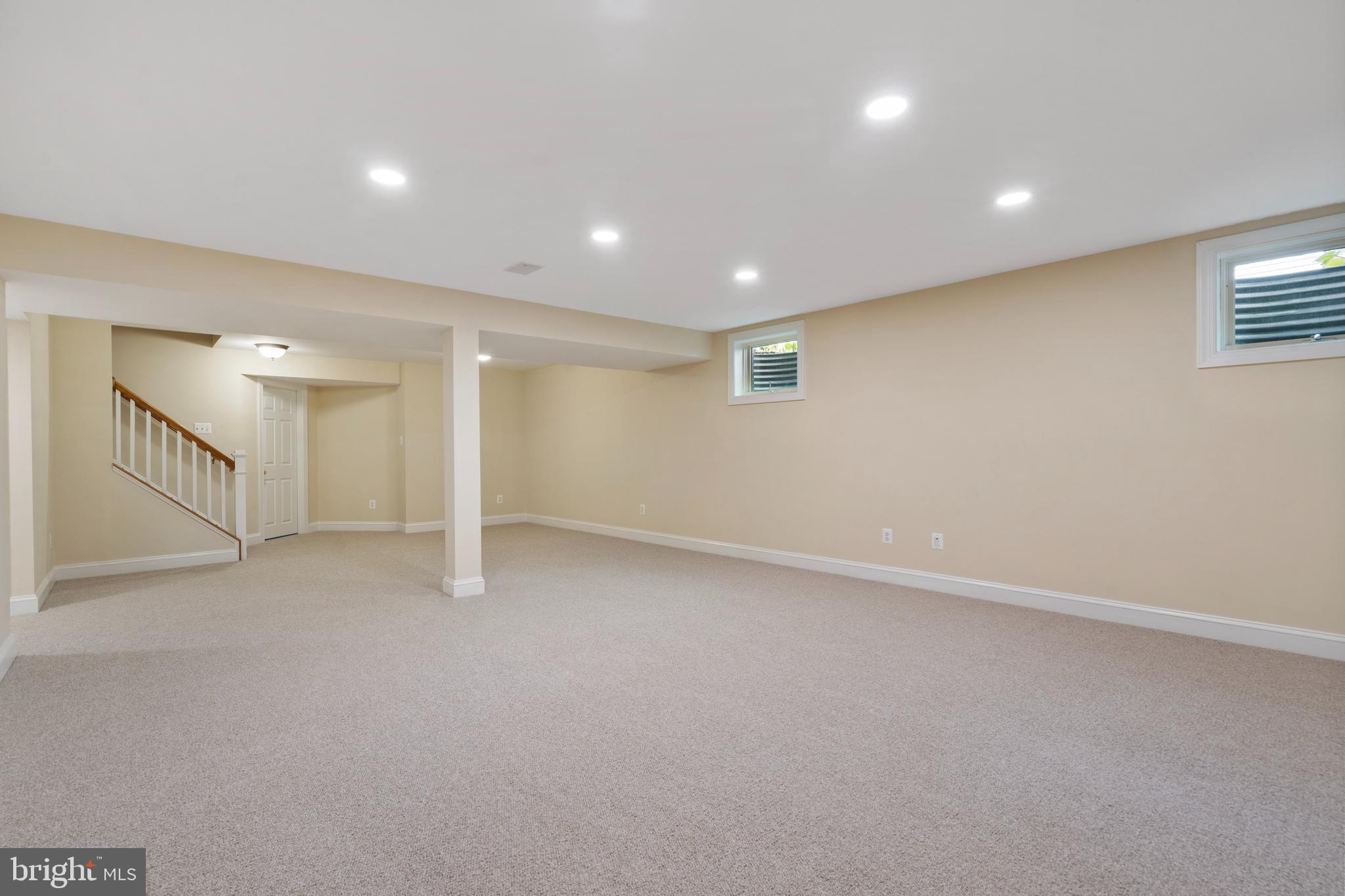 BERKSHIRE OAKWOOD - Residential