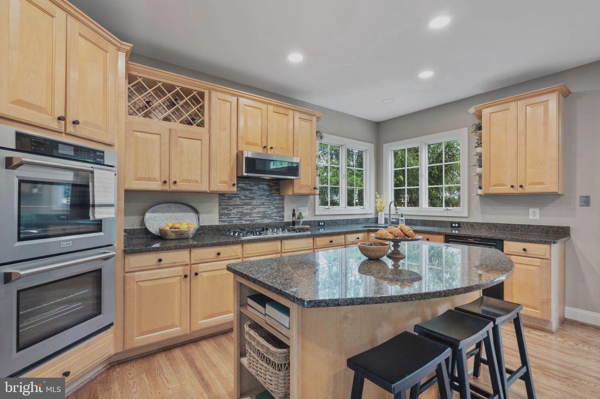 BERKSHIRE OAKWOOD - Residential