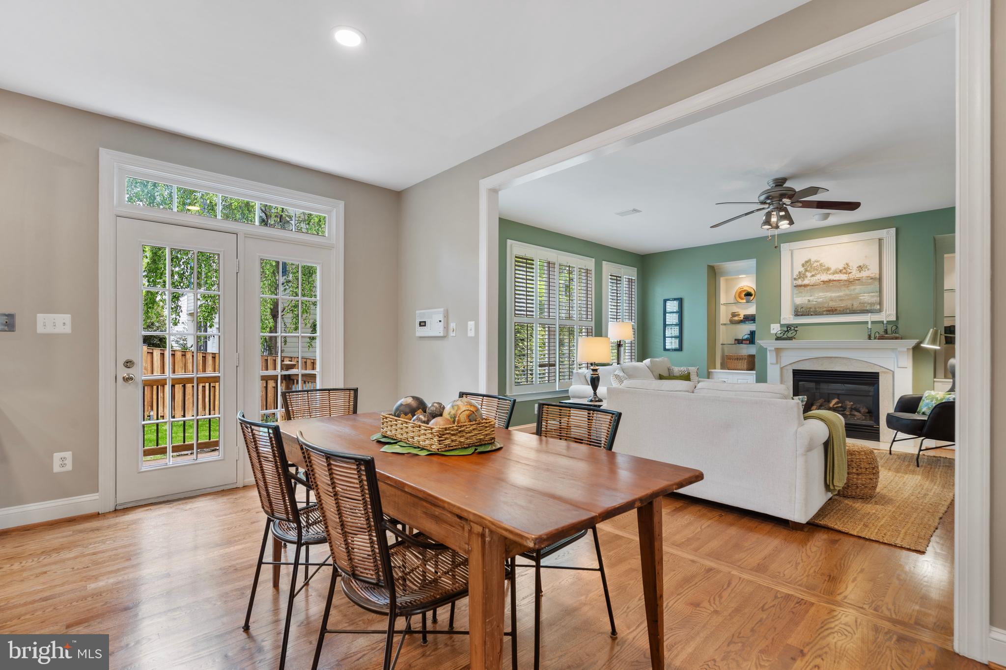 BERKSHIRE OAKWOOD - Residential