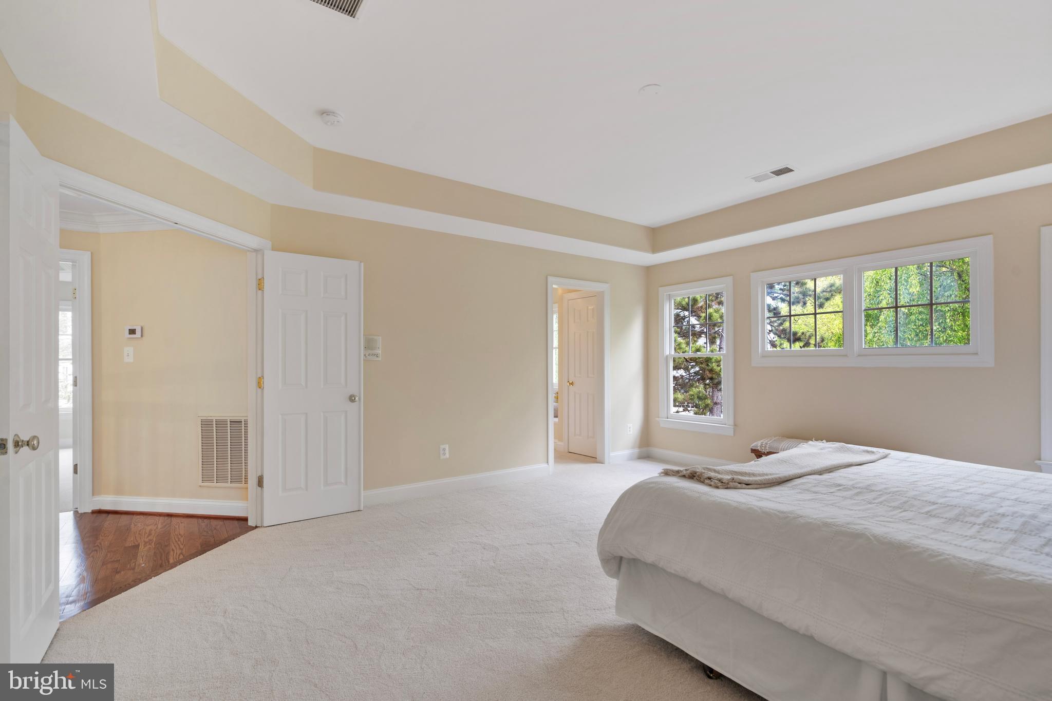 BERKSHIRE OAKWOOD - Residential