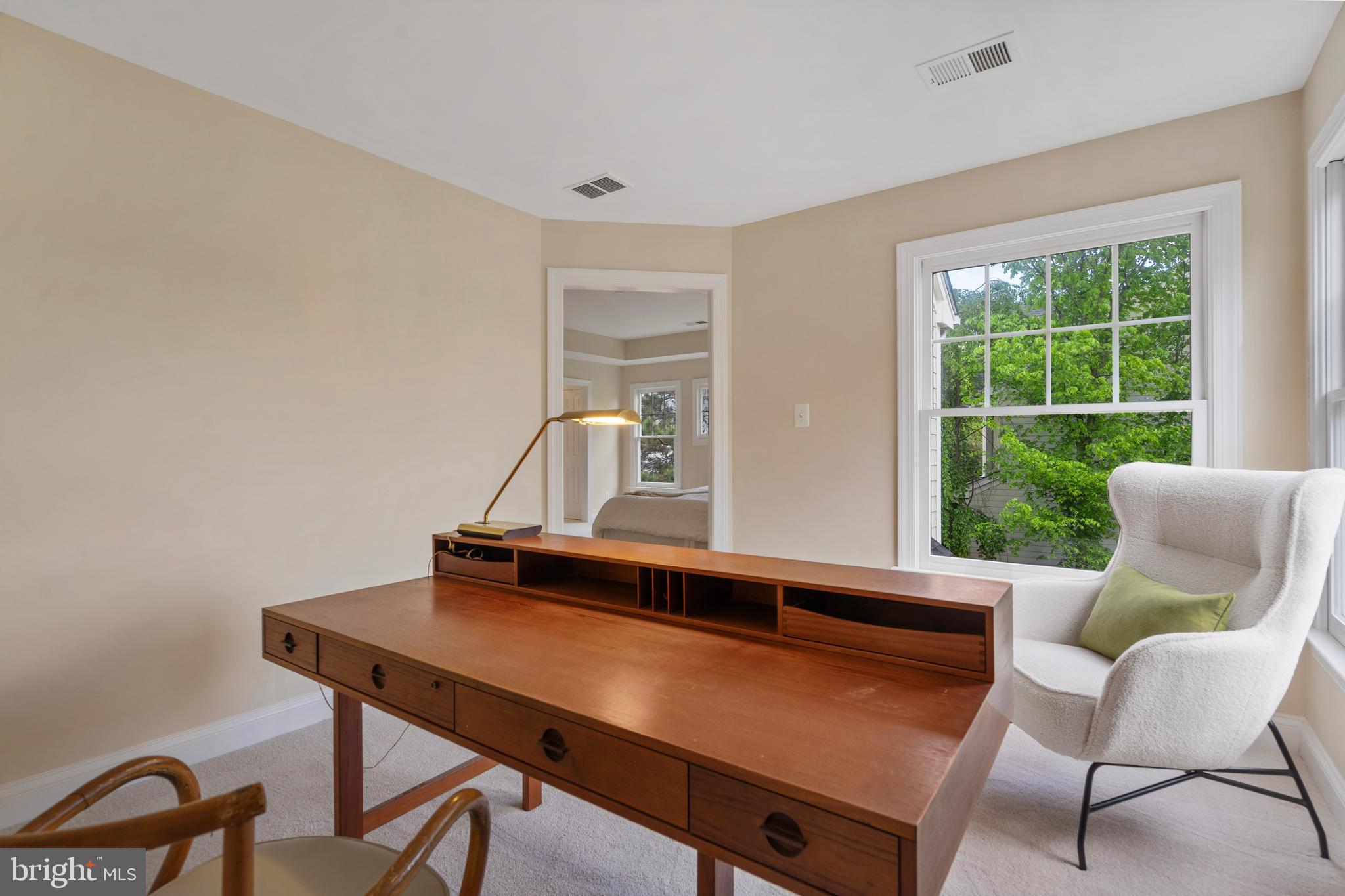 BERKSHIRE OAKWOOD - Residential