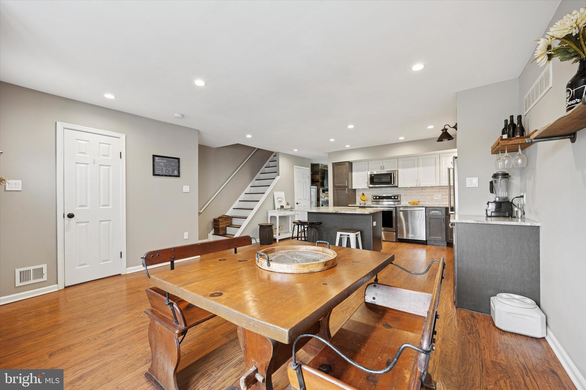 VALLEYBROOK - Residential