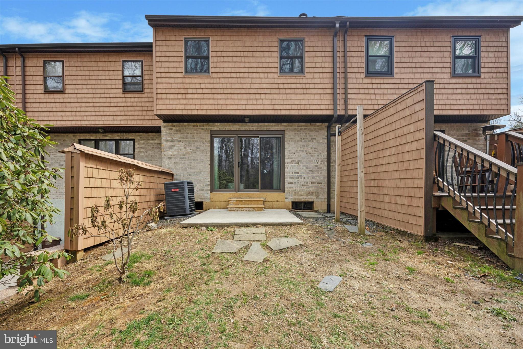 VALLEYBROOK - Residential