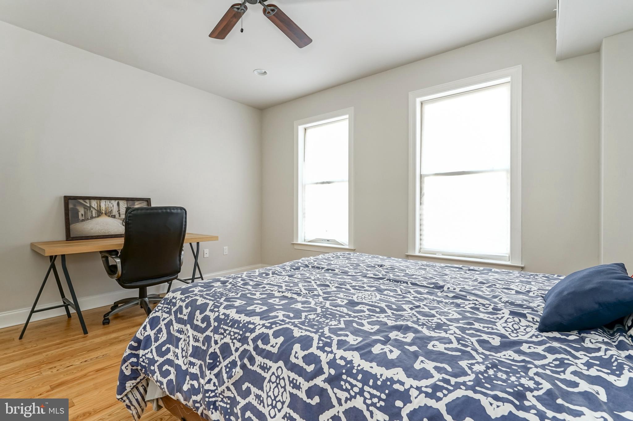 POINT BREEZE - Residential