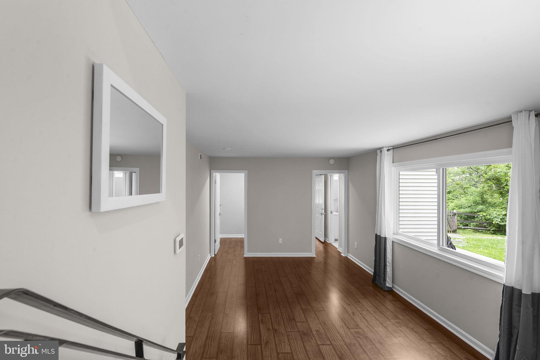 FOX MILL ESTATES - Residential