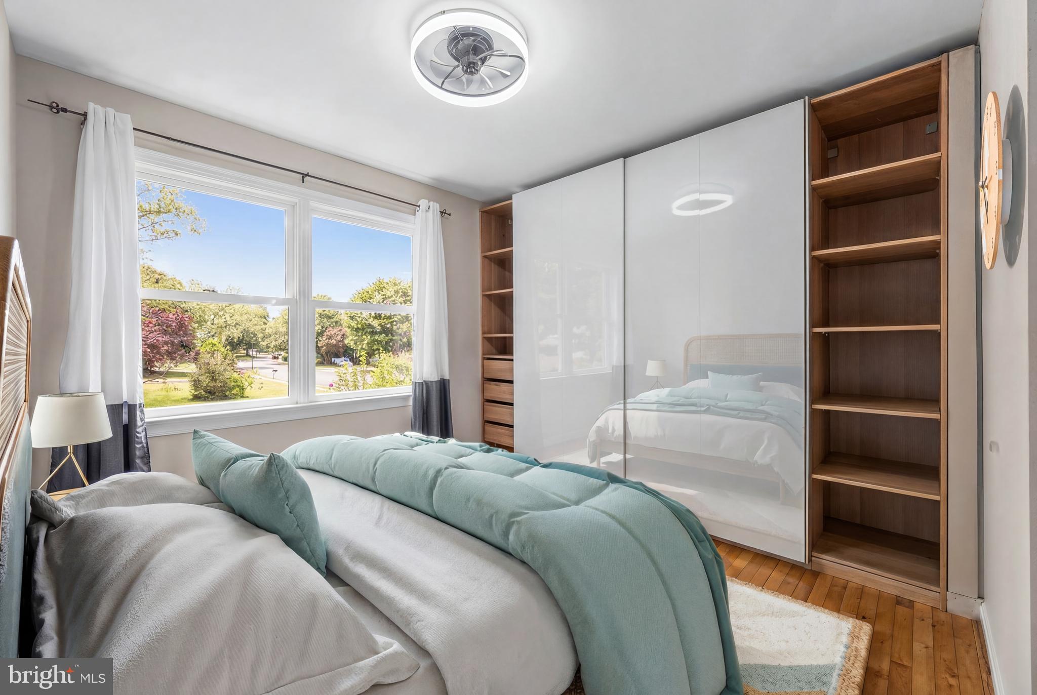 FOX MILL ESTATES - Residential