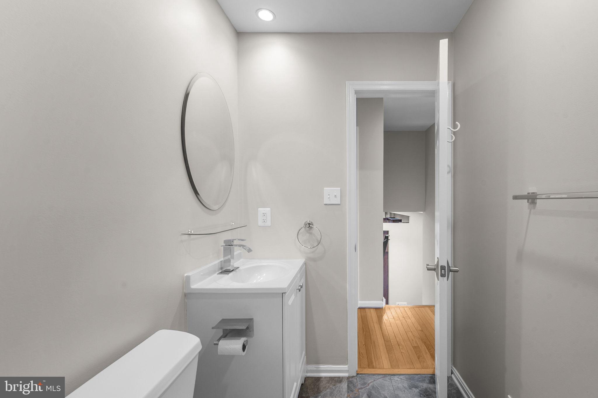 FOX MILL ESTATES - Residential