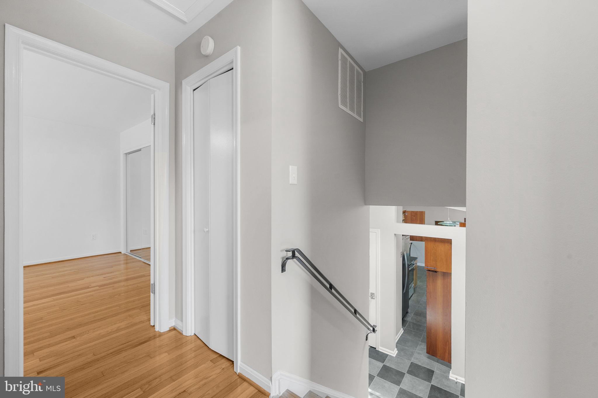 FOX MILL ESTATES - Residential