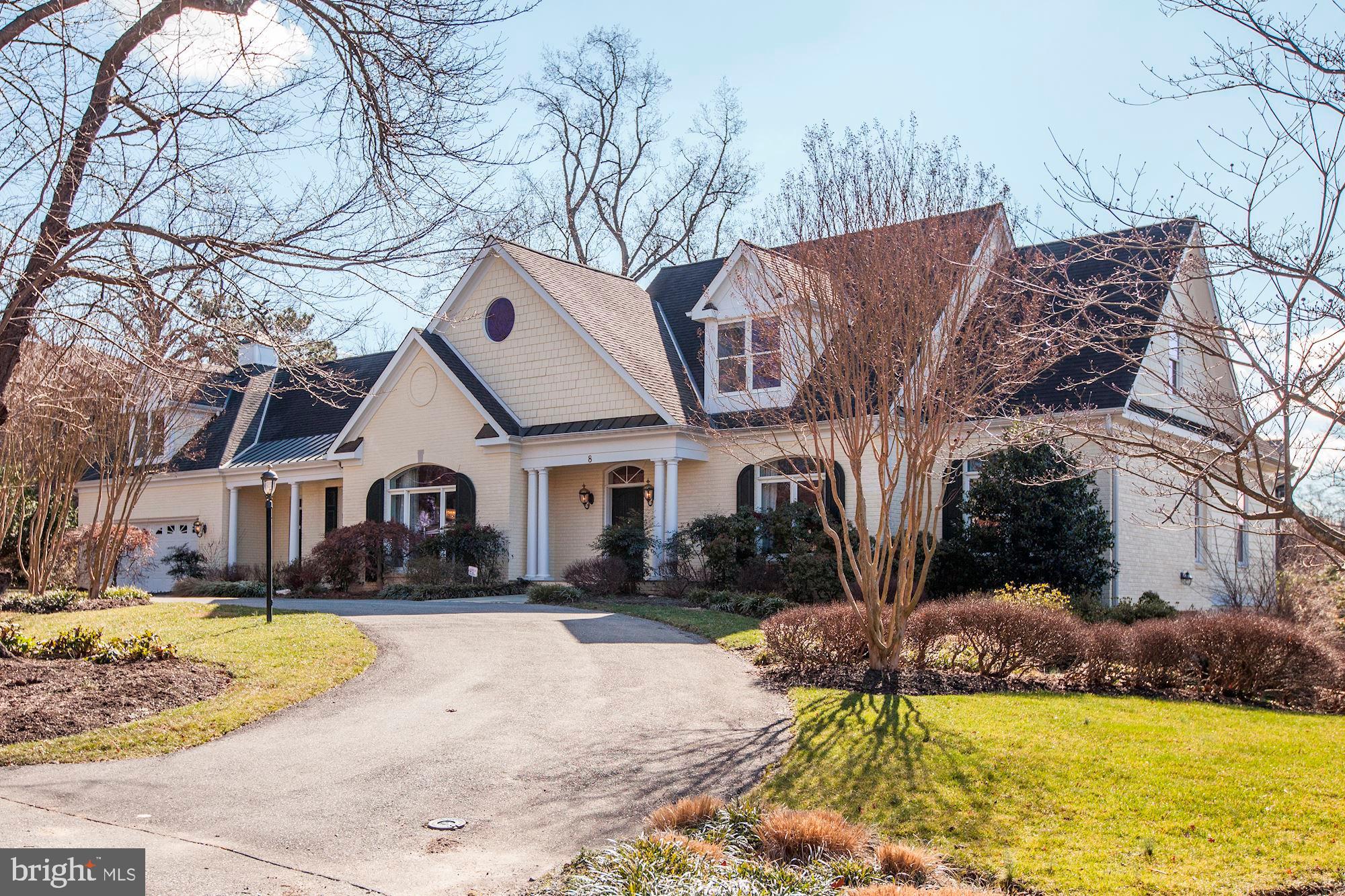 LUXMANOR - Residential