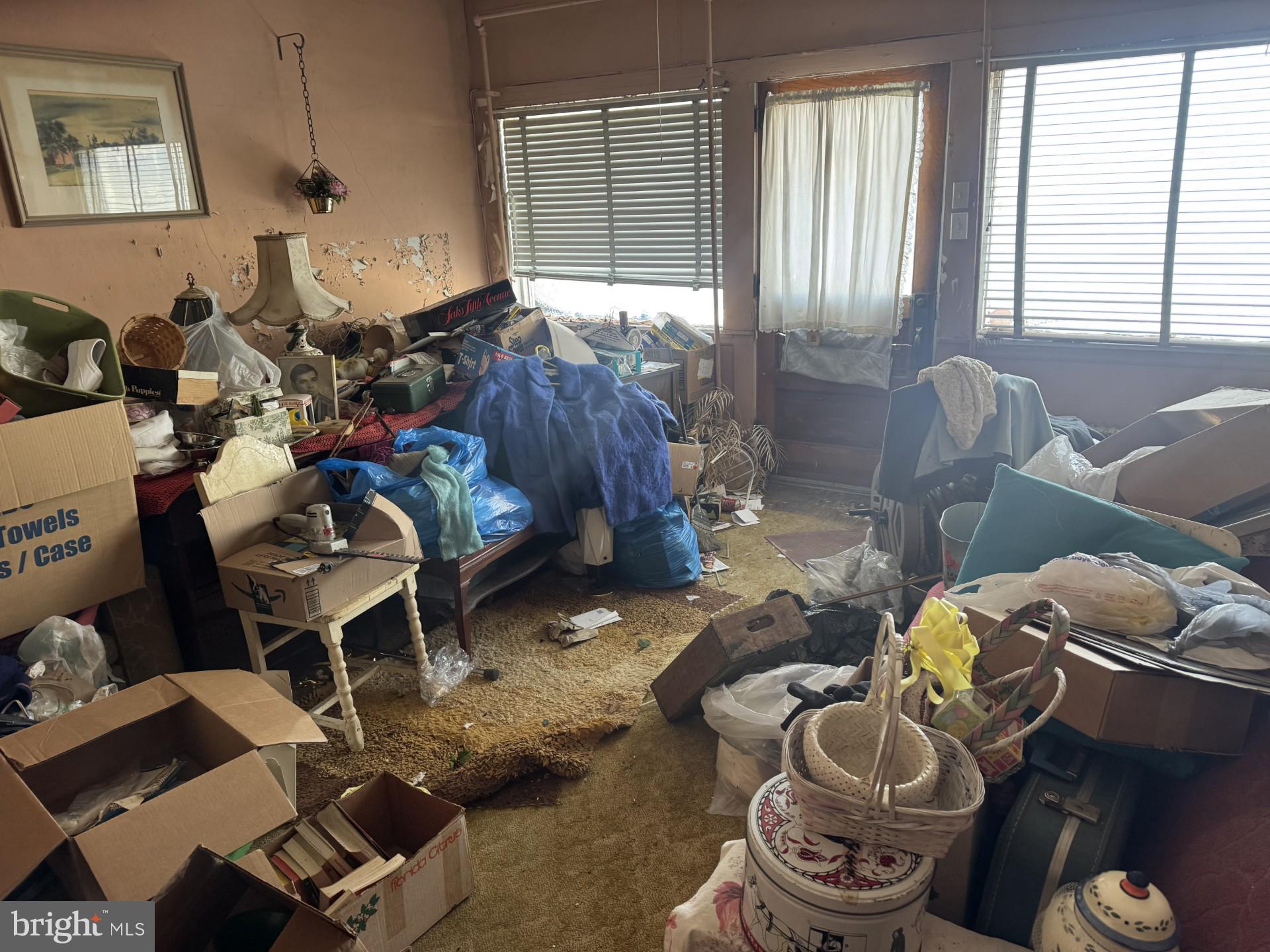 FRACKVILLE - Residential