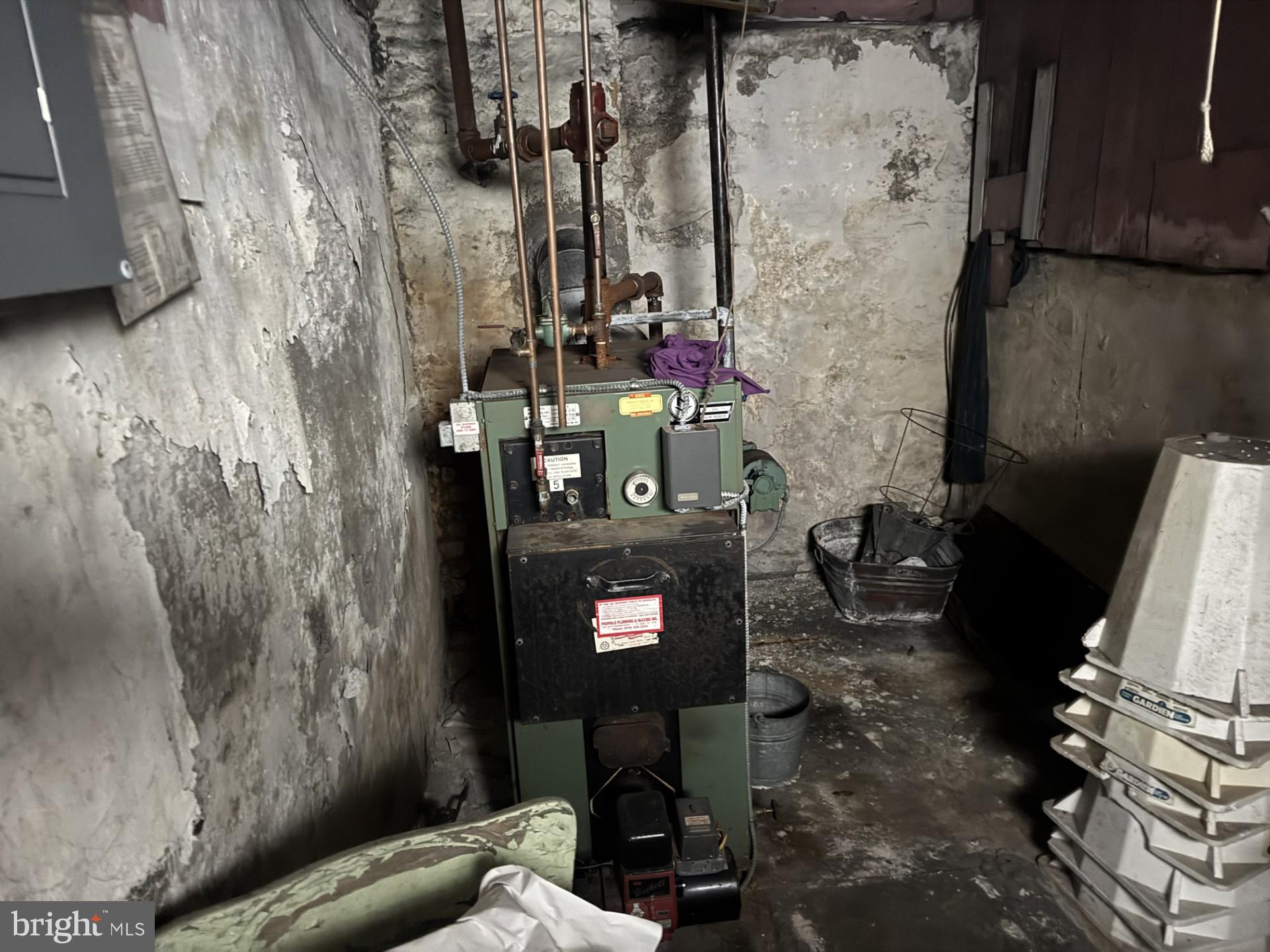 FRACKVILLE - Residential