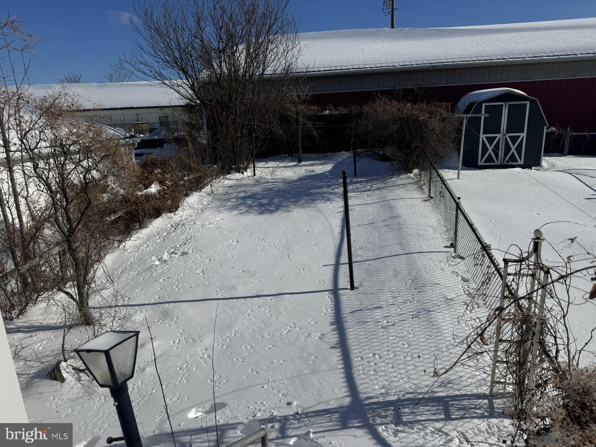 FRACKVILLE - Residential