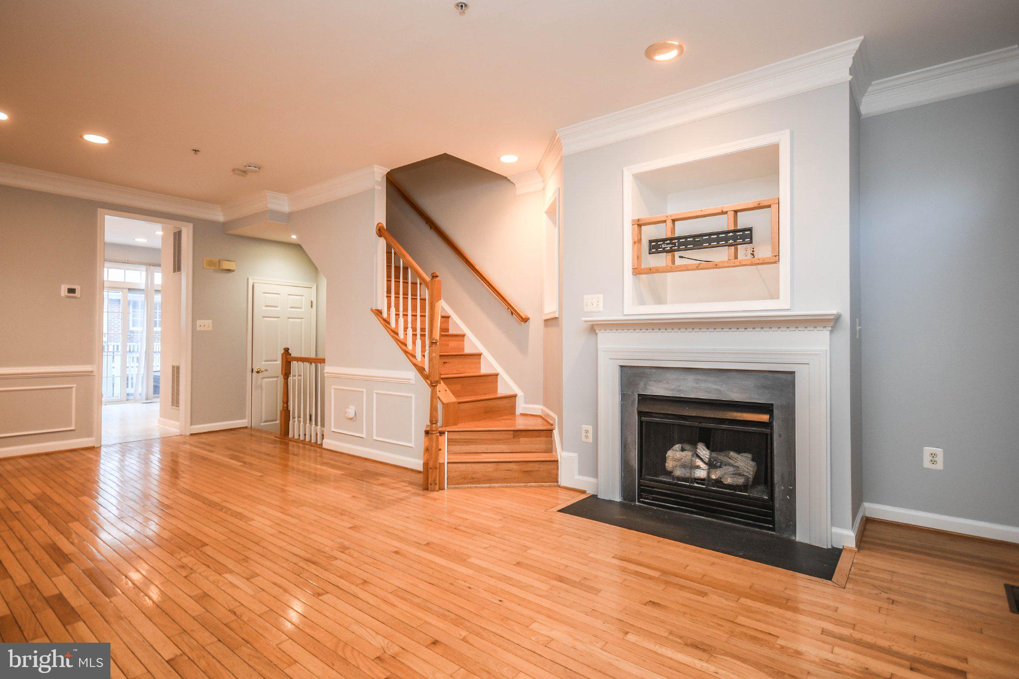 1303 CAMERON HILL COURT