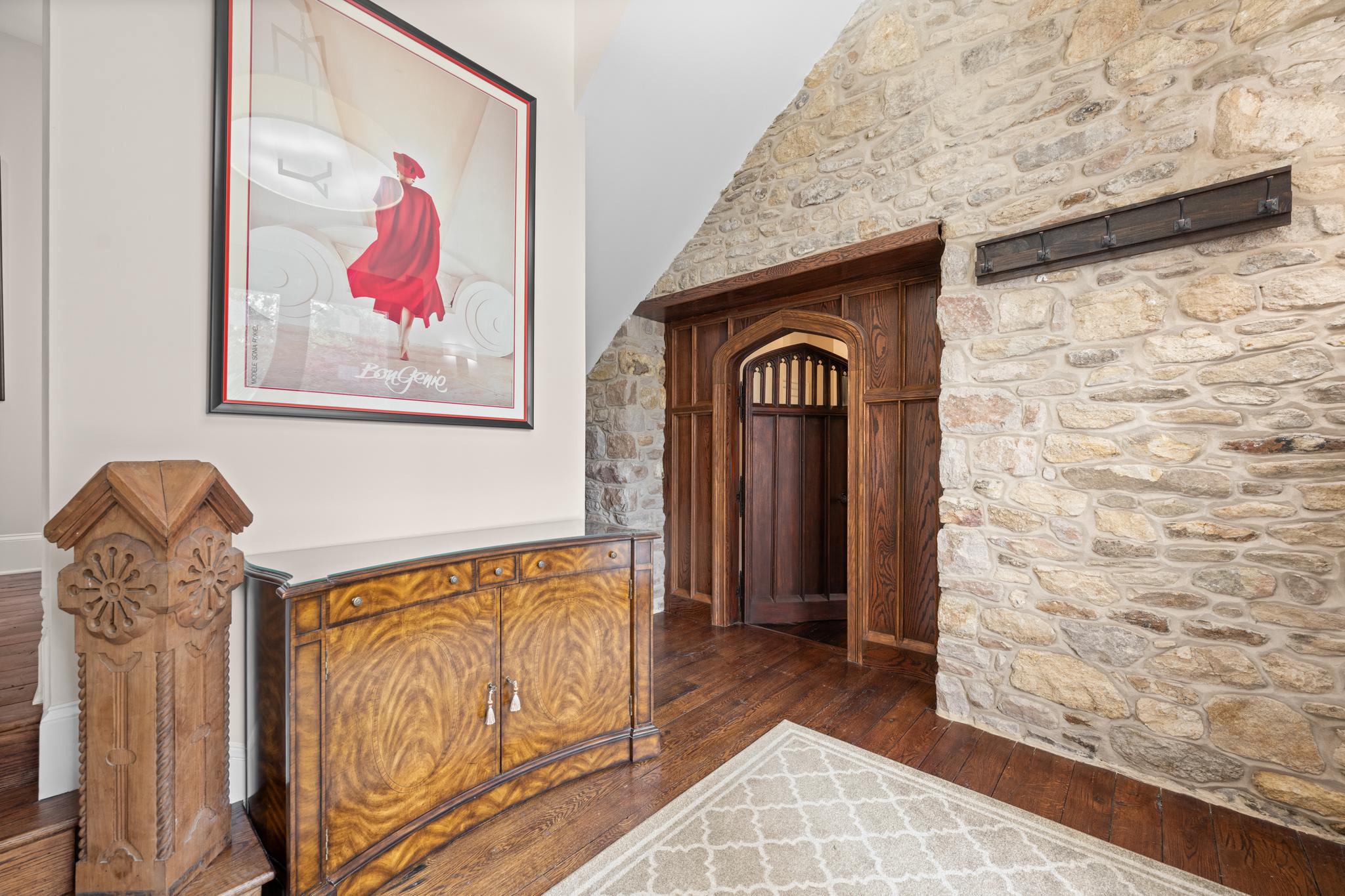 DOYLESTOWN - Residential