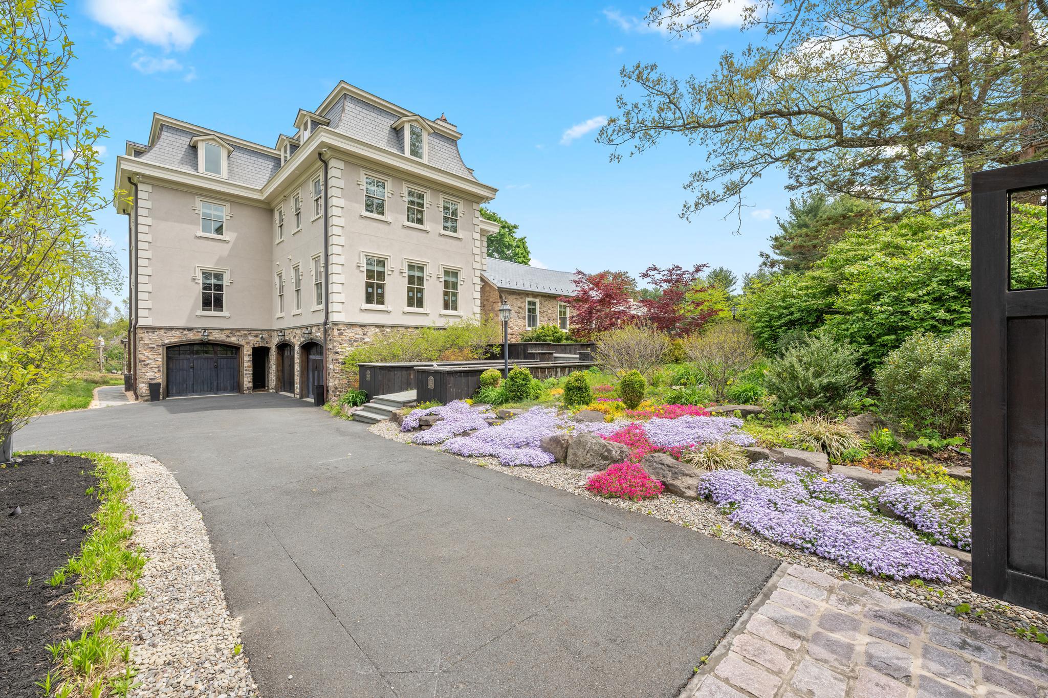 DOYLESTOWN - Residential