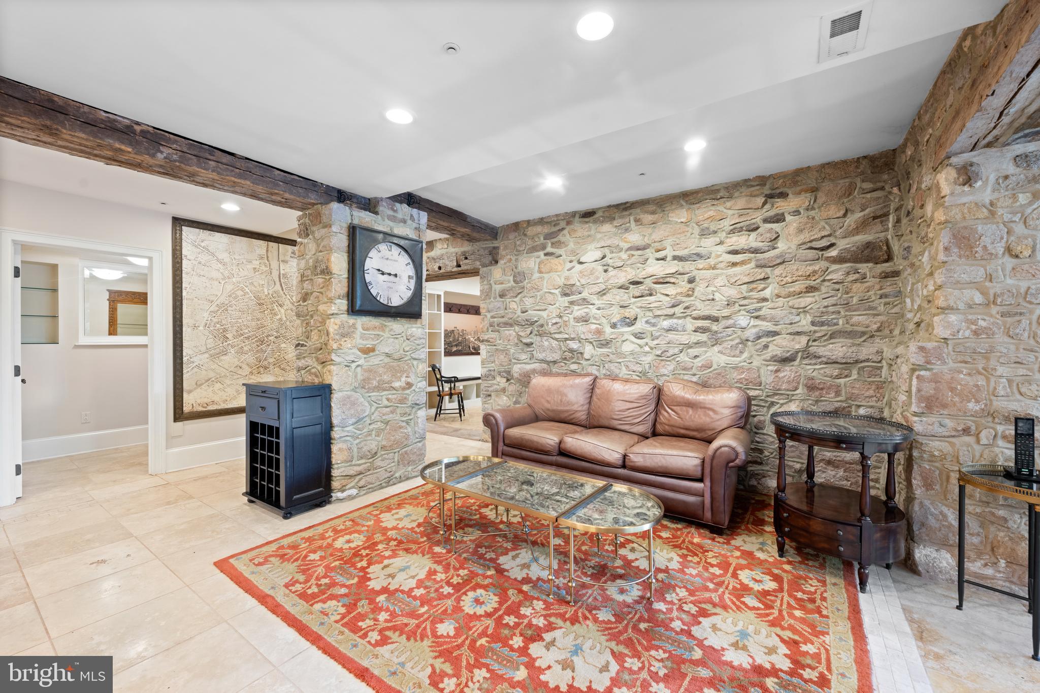 DOYLESTOWN - Residential
