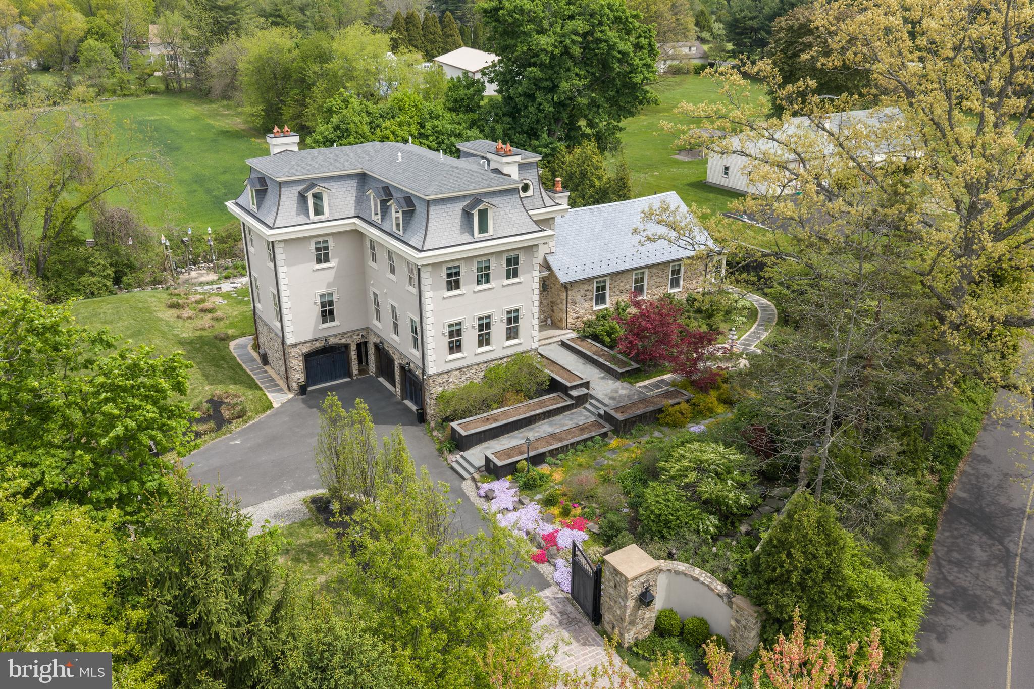 DOYLESTOWN - Residential