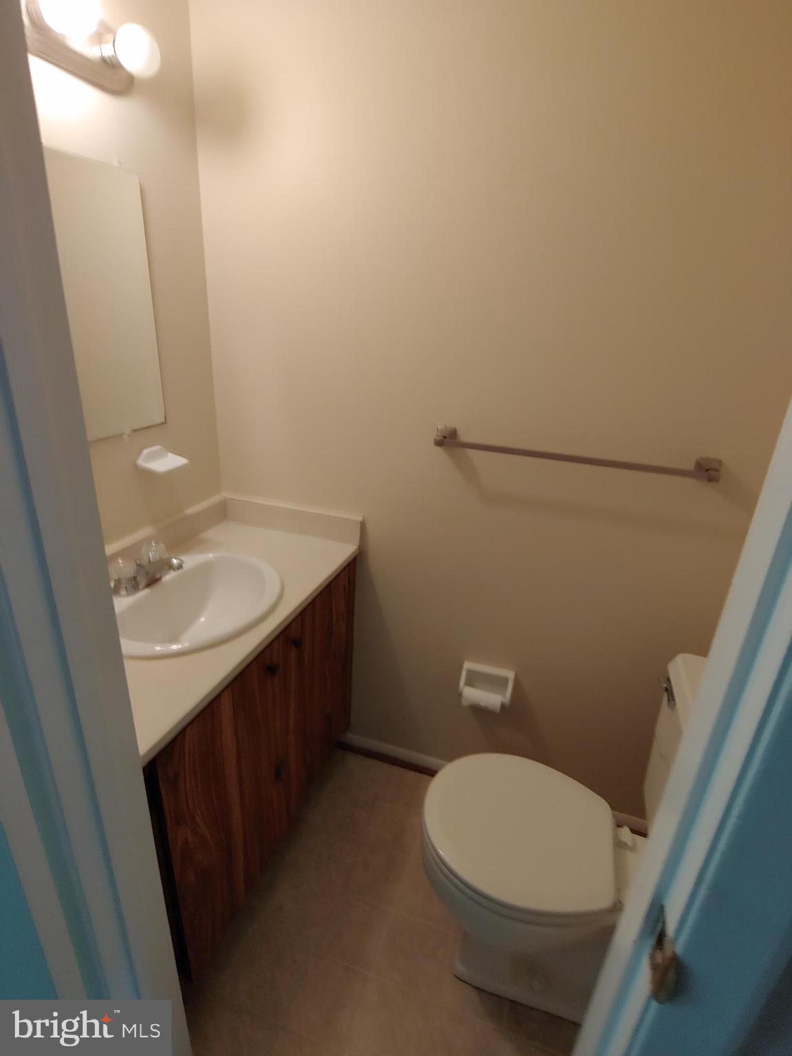 WHISPERING WOODS - Residential