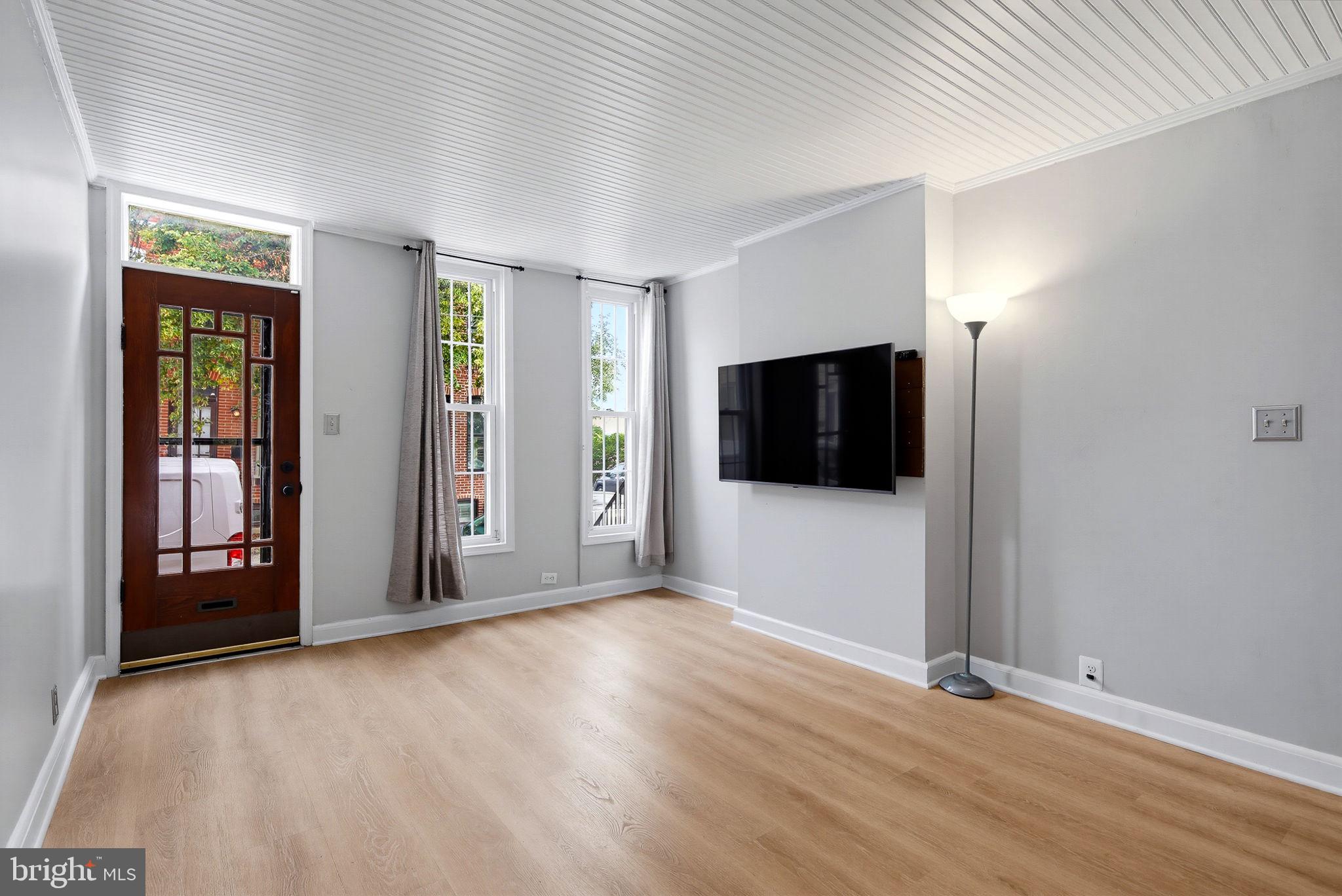 419 FOLSOM STREET