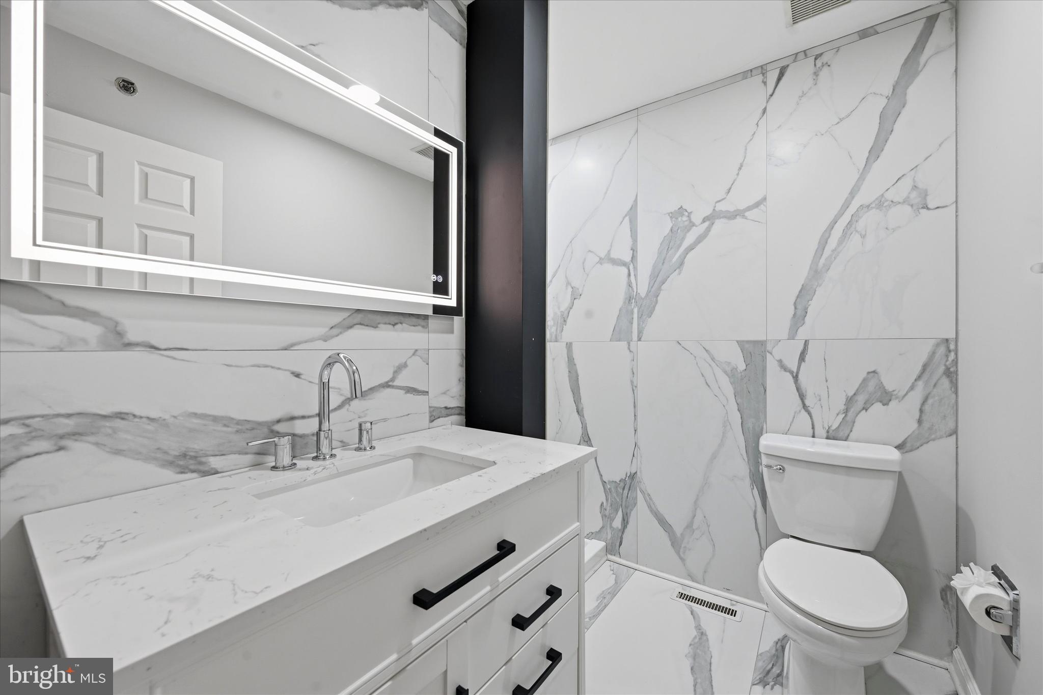 SUPERFINE LANE - Residential