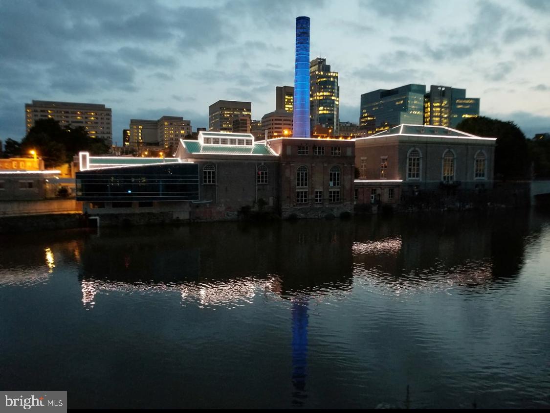 SUPERFINE LANE - Residential