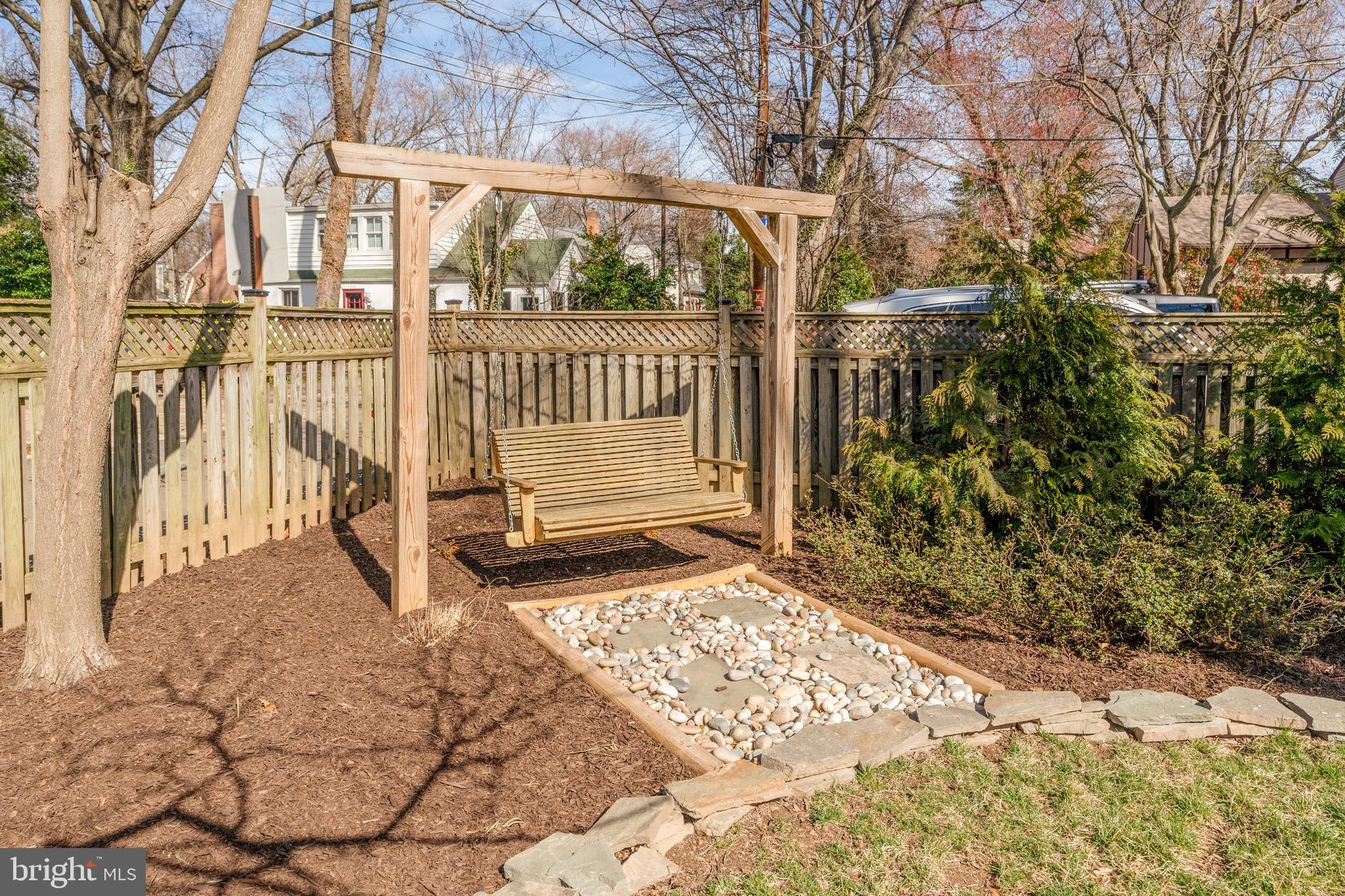 NEW ALEXANDRIA - Residential