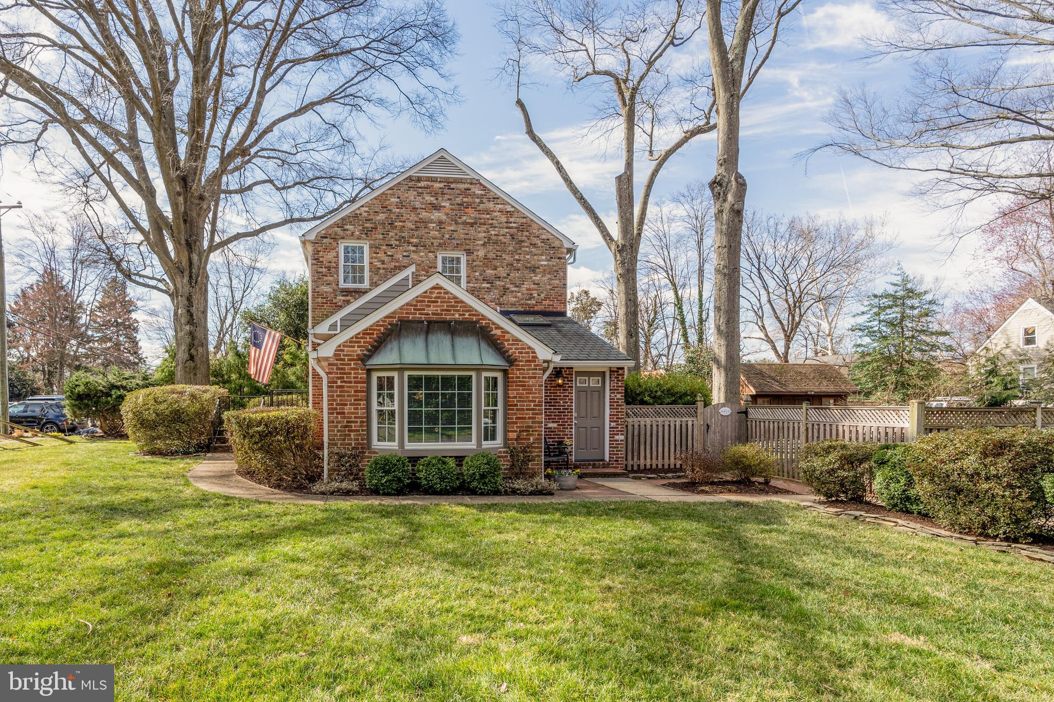 NEW ALEXANDRIA - Residential