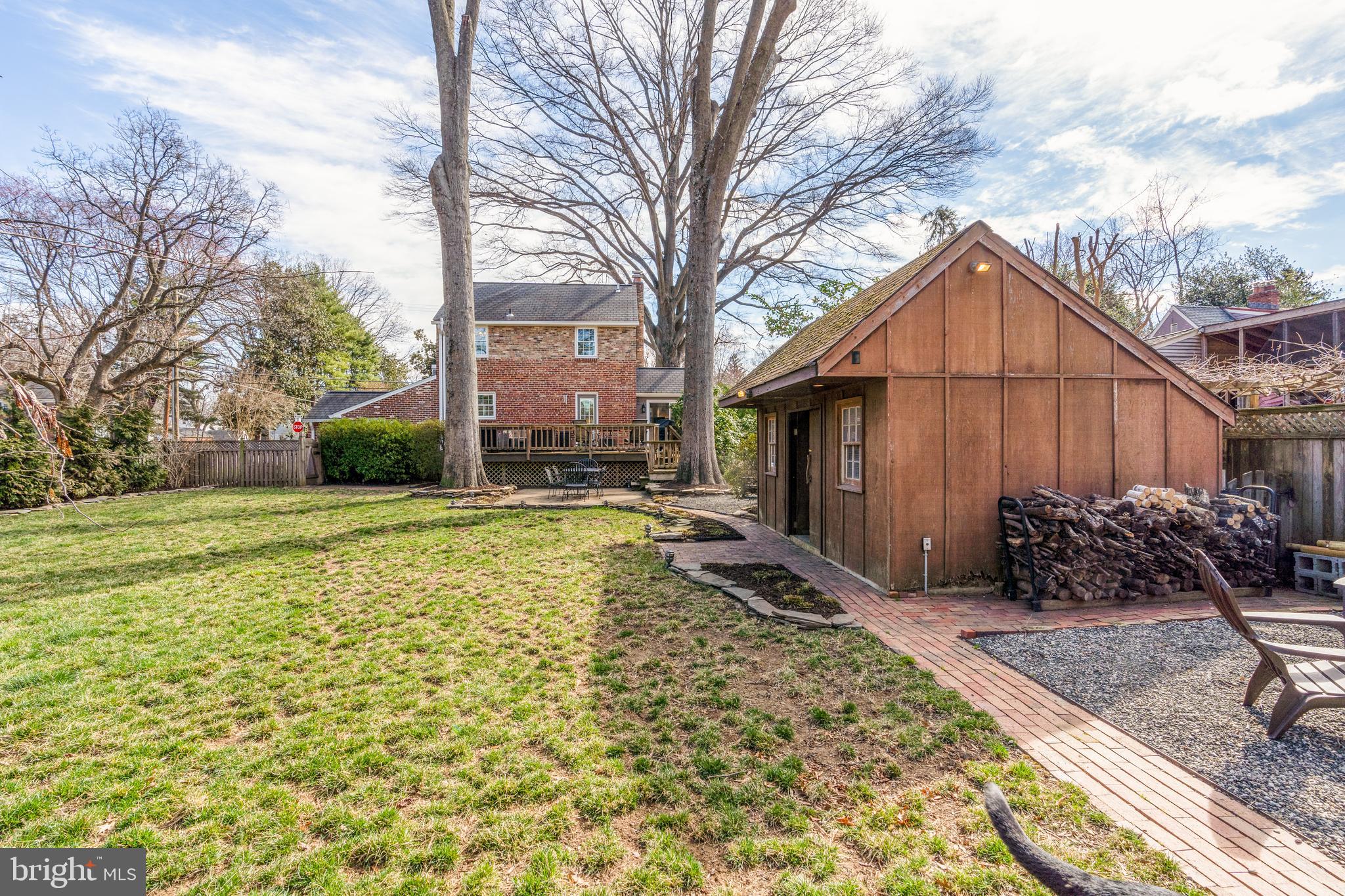 NEW ALEXANDRIA - Residential