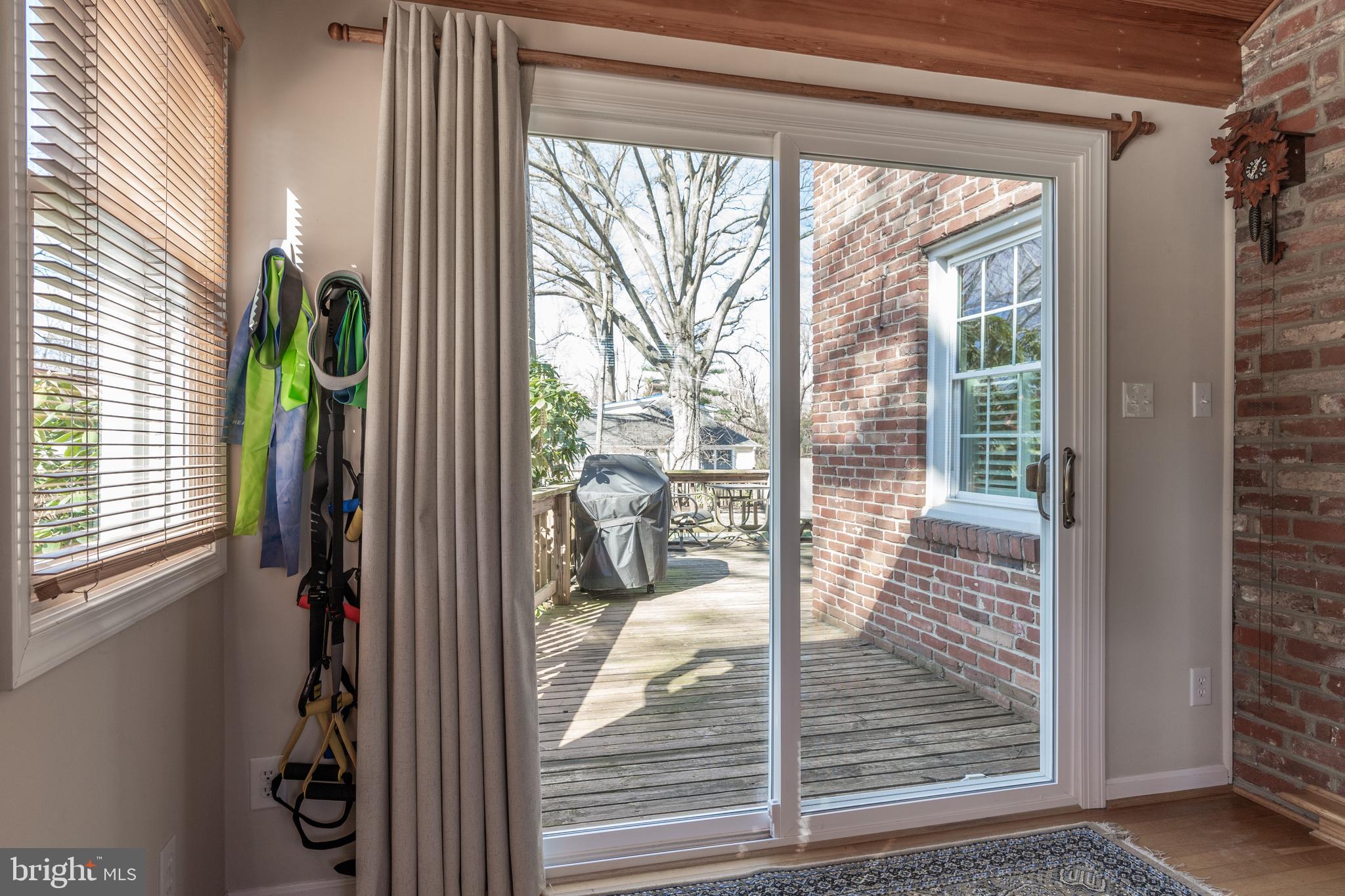 NEW ALEXANDRIA - Residential