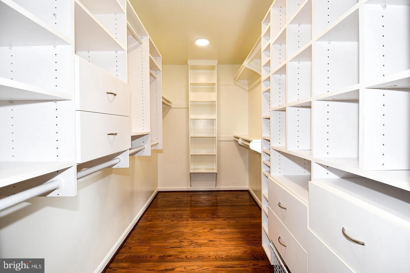 TIMBERLY SOUTH - Residential Lease