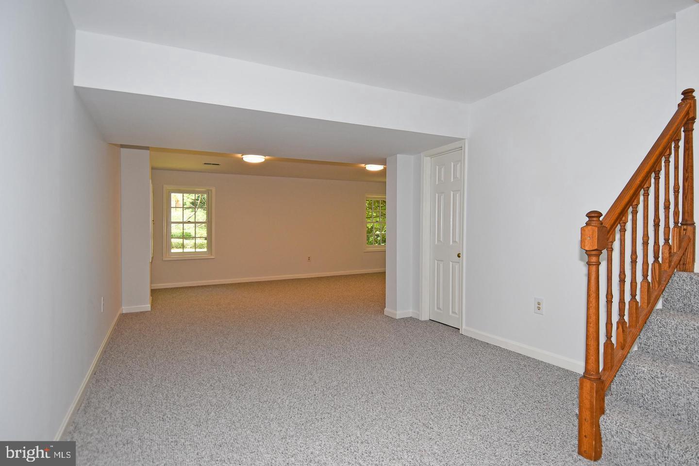 TIMBERLY SOUTH - Residential Lease