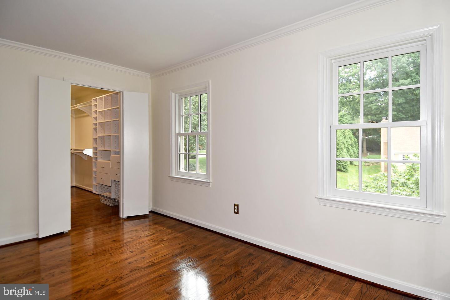 TIMBERLY SOUTH - Residential Lease