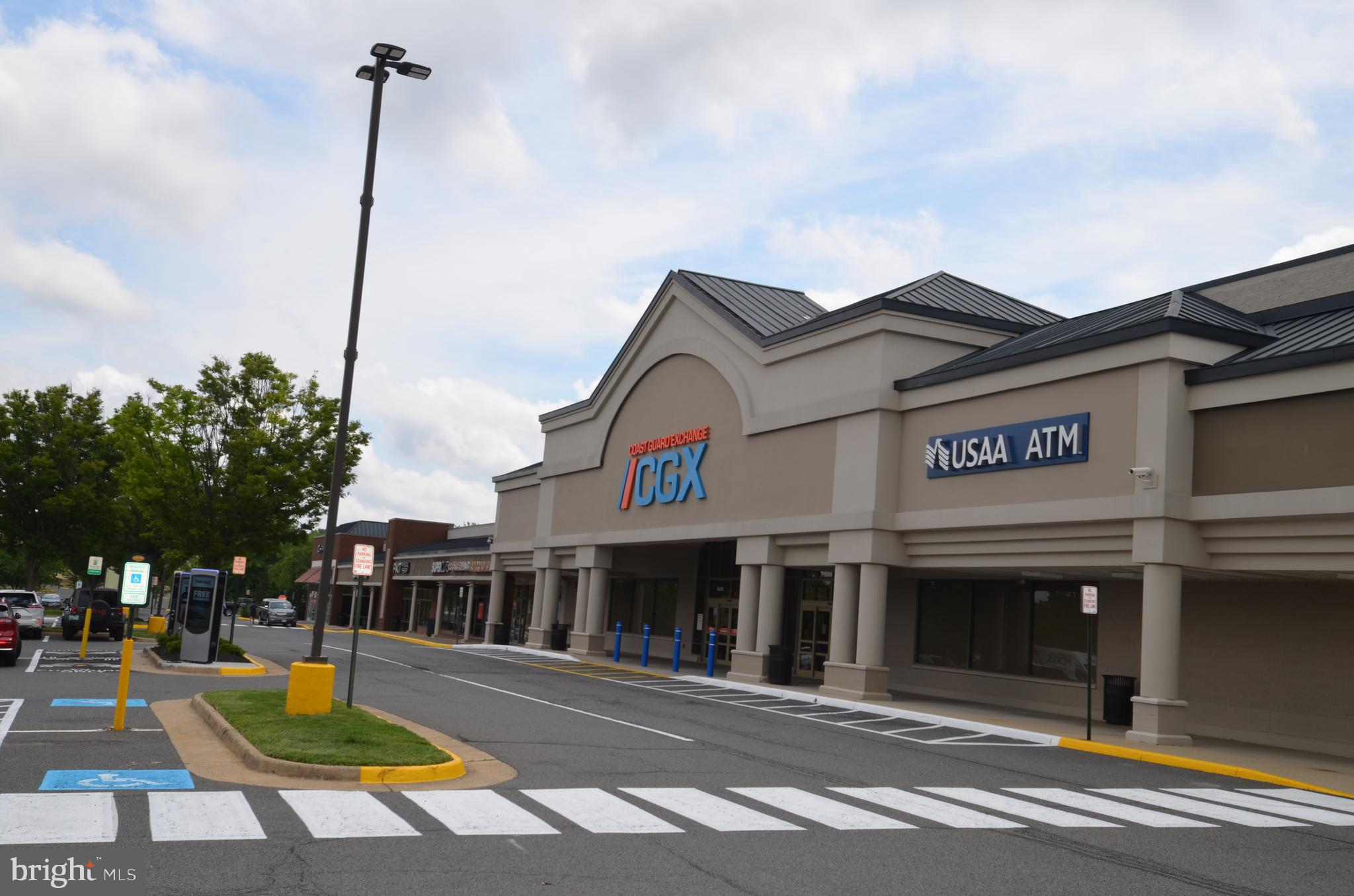 CENTRE RIDGE - Residential Lease