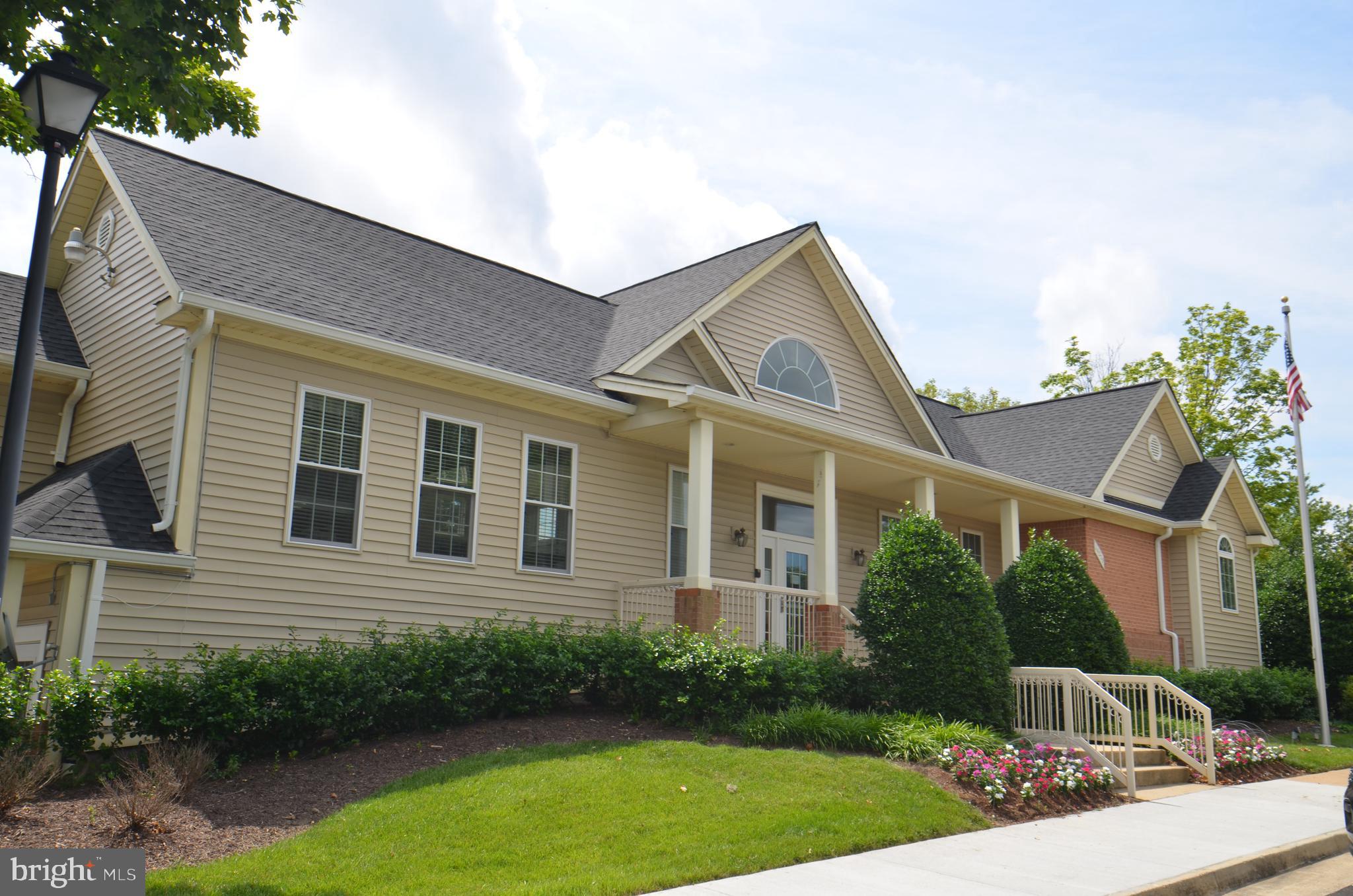 CENTRE RIDGE - Residential Lease