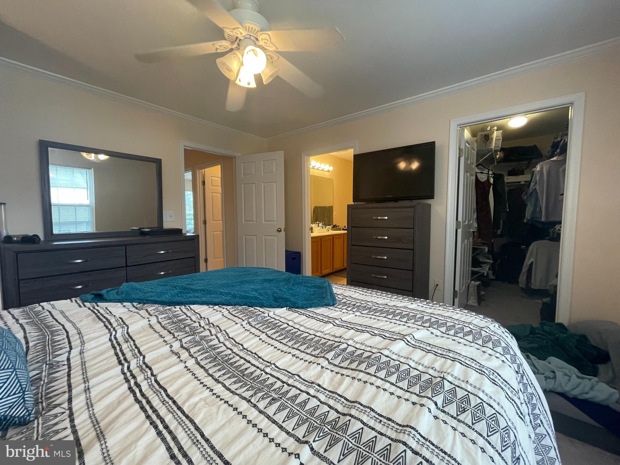 CENTRE RIDGE - Residential Lease