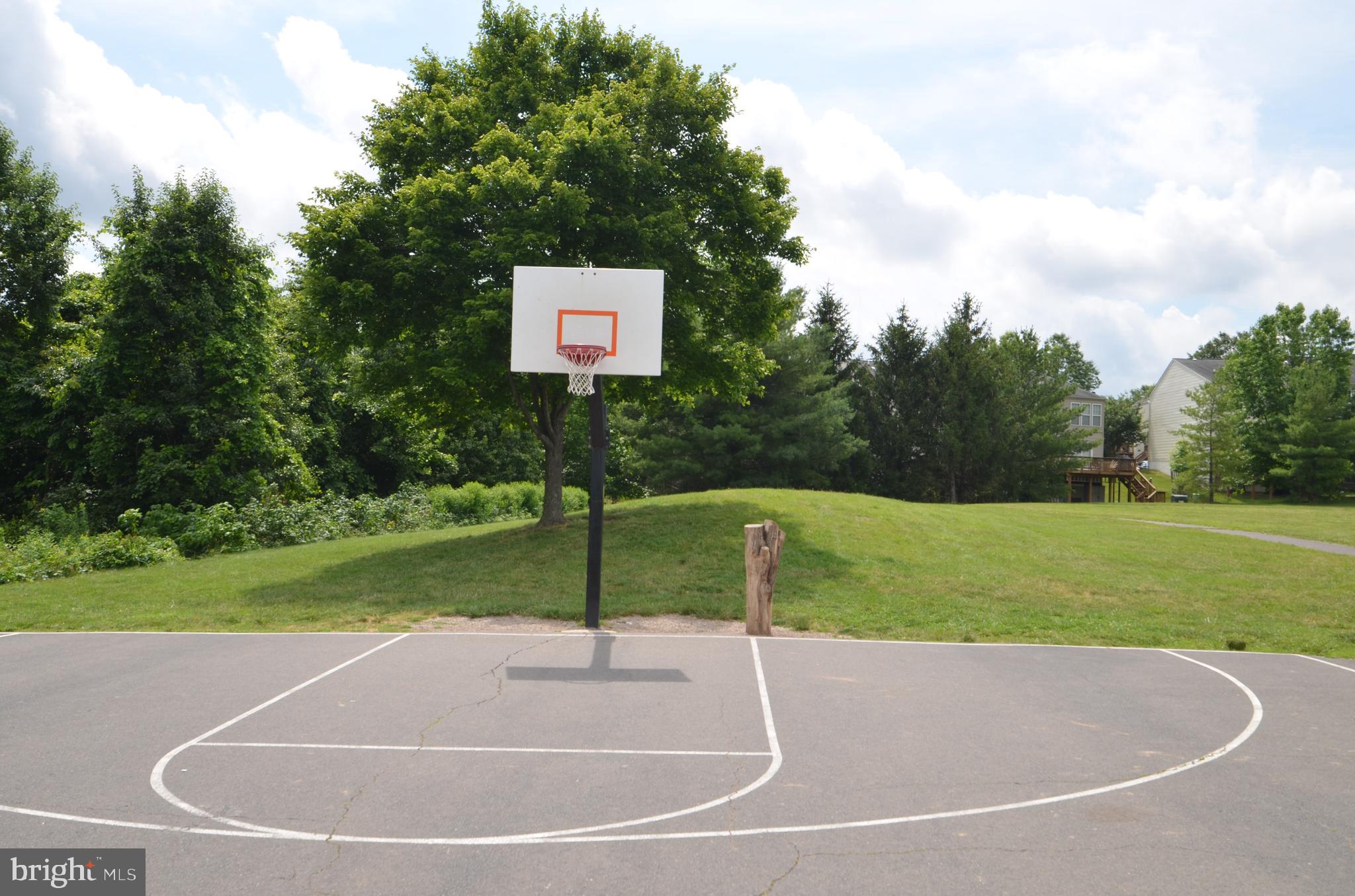 CENTRE RIDGE - Residential Lease