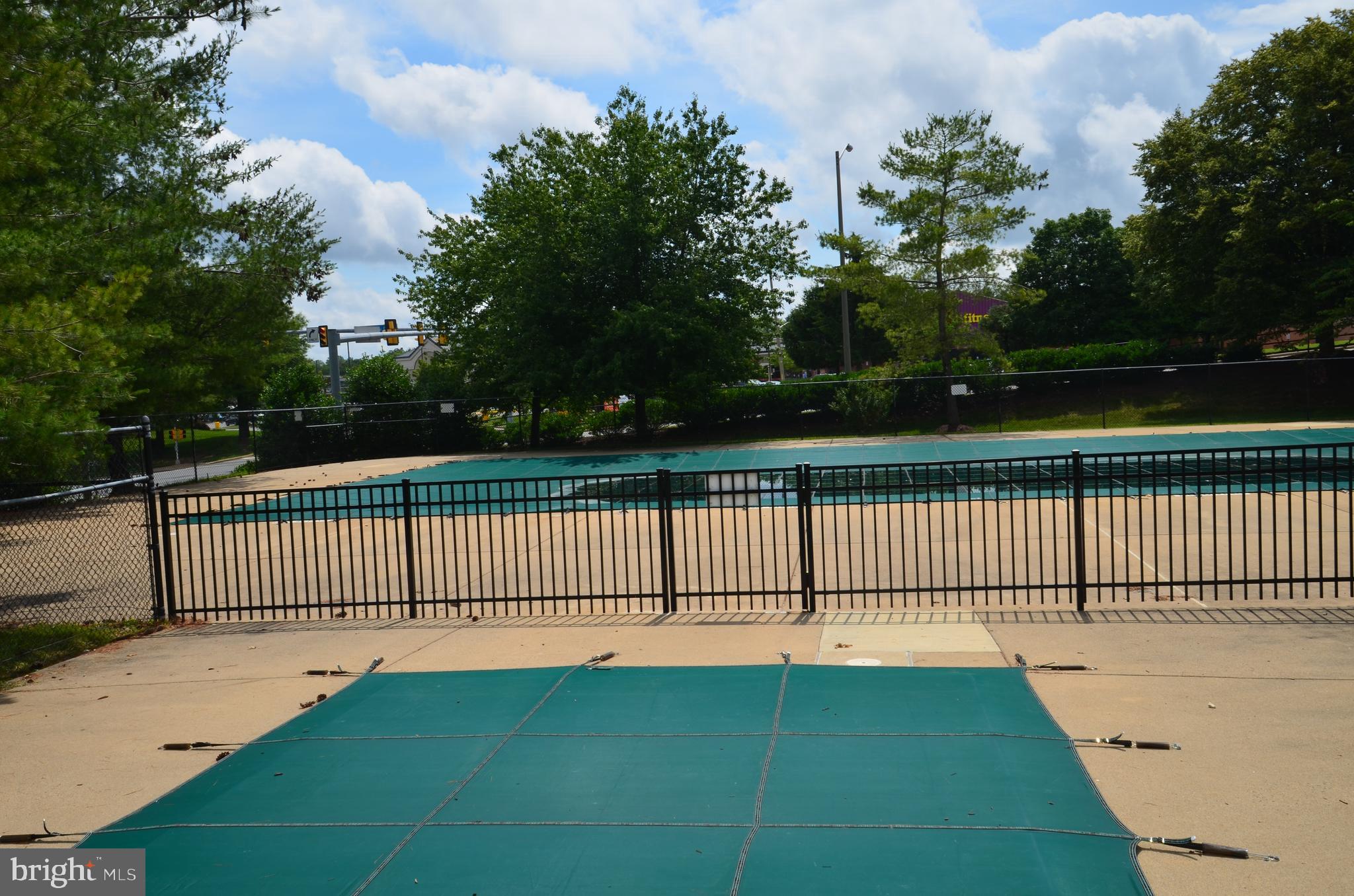 CENTRE RIDGE - Residential Lease