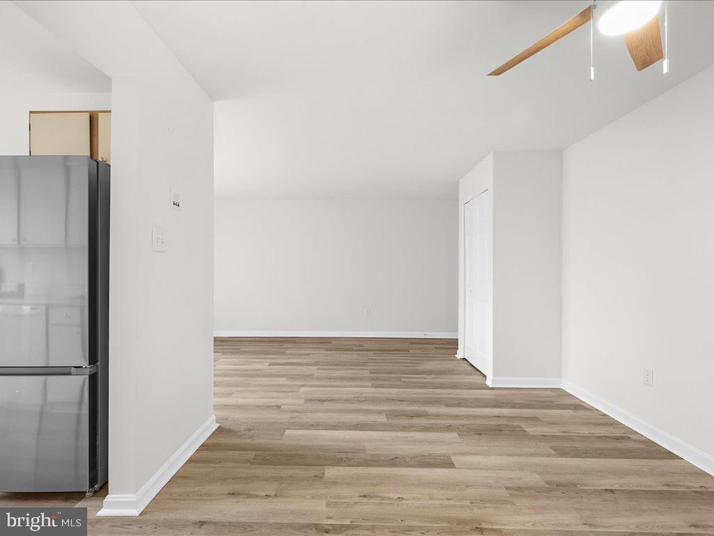 CROMWELL FOUNTAIN - Residential